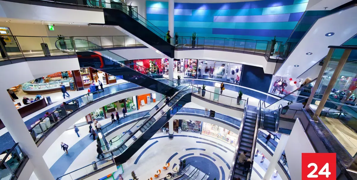¿Abre el comercio este lunes feriado? Revisa cómo funcionarán malls, supermercados y otros servicios