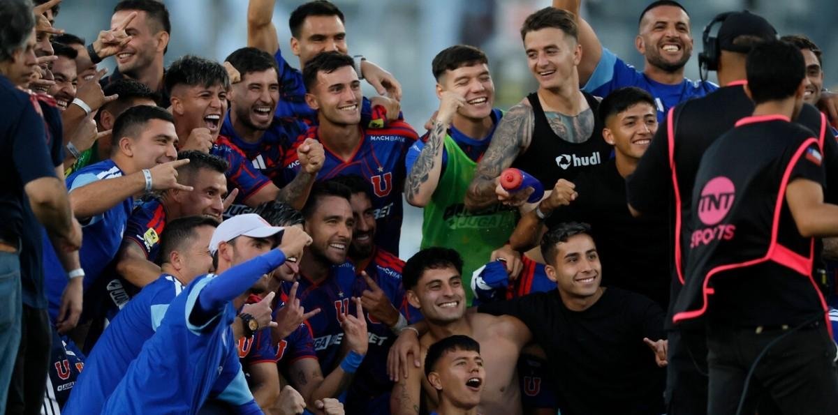 La U se impone en el Superclásico con gol de Zaldivia