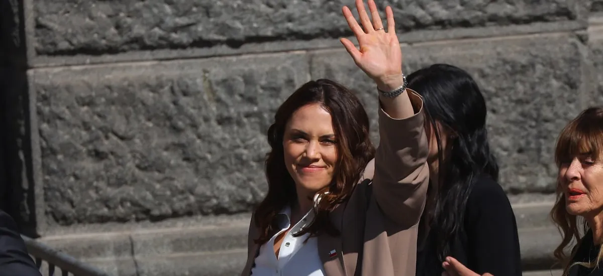 “Uno deja de la ídola de Chile”: Natalia Duco reacciona a las duras críticas en su contra