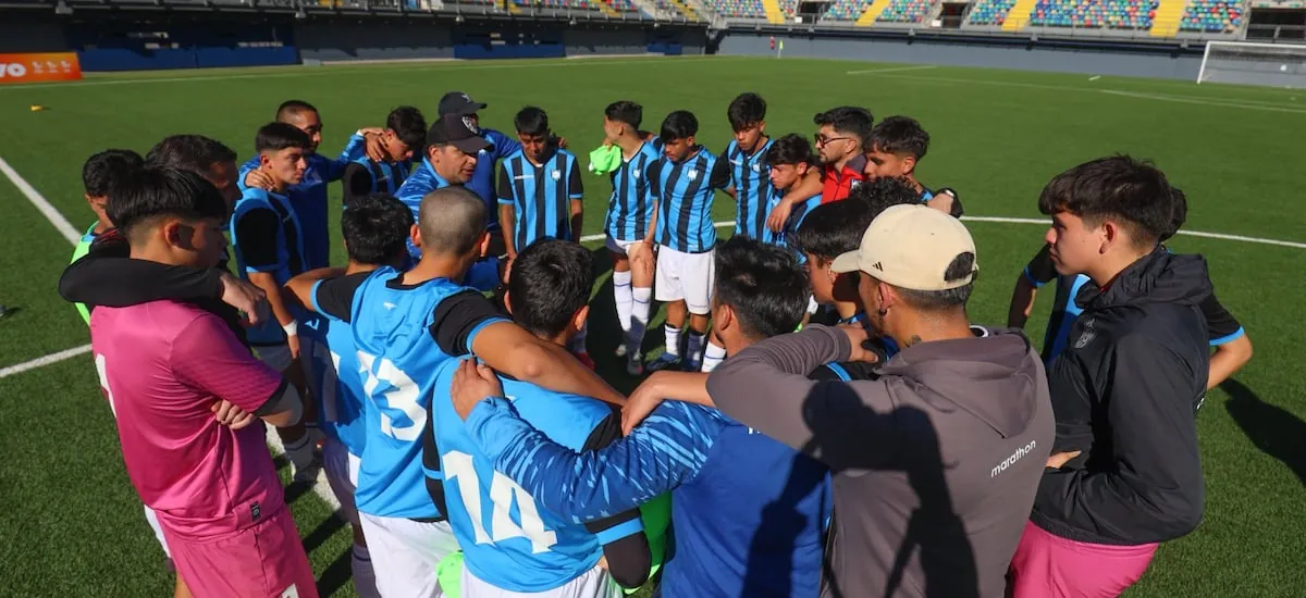 Conmoción en el fútbol chileno: fallece jugador de la categoría Sub 15 de Huachipato