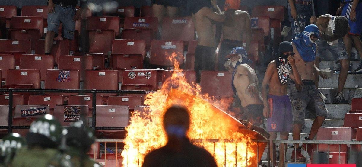 La U endurece ofensiva legal tras barbarie en el Nacional: nuevas querellas y 25 barristas sancionados