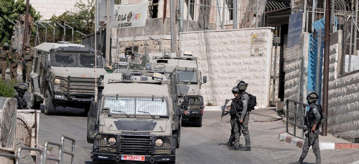 Israel intensifica sus planes para aumentar el control sobre Cisjordania y pone a prueba plan de paz de Washington