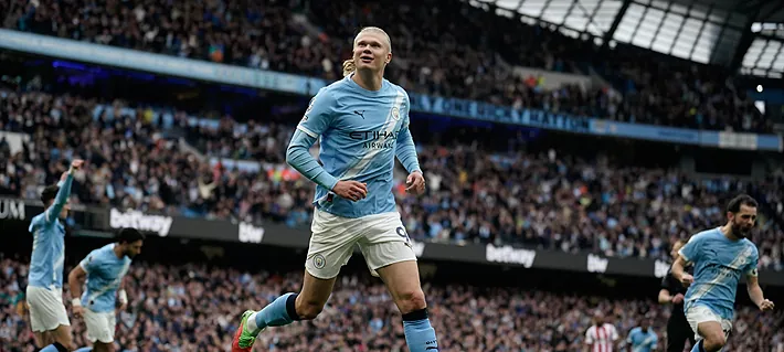 Manchester City gana y deja con obligación al Arsenal por el título de la Premier: Así quedó la tabla y lo que le falta a ambos