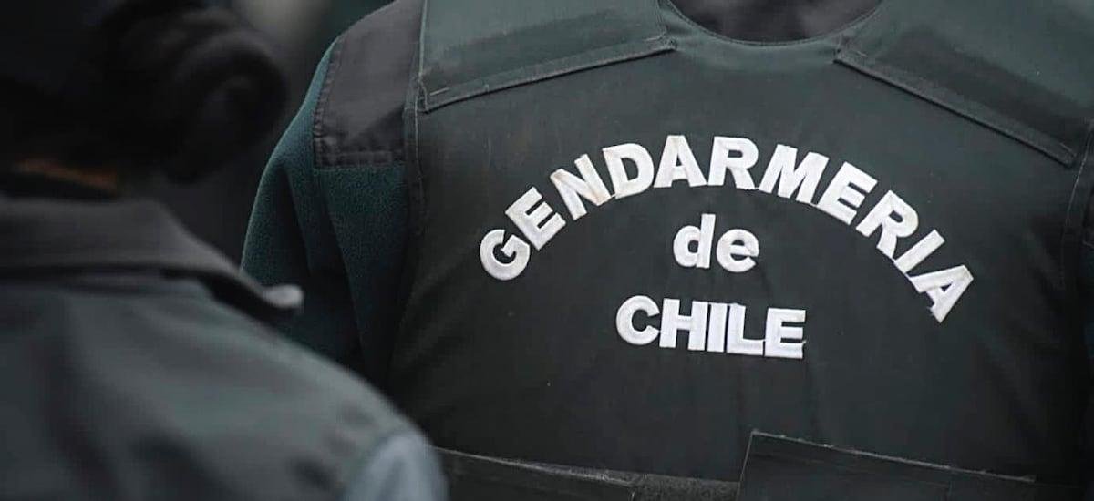 Pillan a funcionaria de Gendarmería que se embolsó más de 5.000 vales de colación: revelaron descarada maniobra