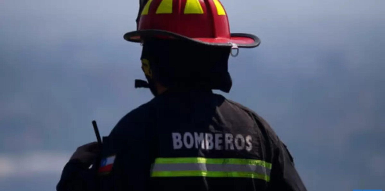 Bombero de Bío Bío enfrenta querella por falso testimonio: declaró en causas del estallido en Santiago