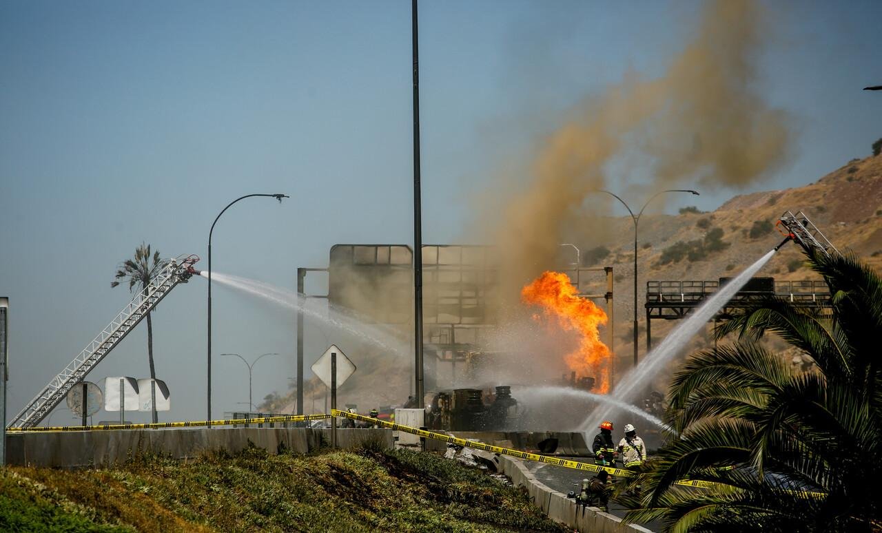 Las hipótesis en análisis detrás de la fatal explosión en Renca: ¿Cómo se produjo el accidente en General Velásquez?