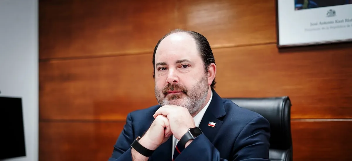 Gobierno responde a Jara y Vallejo y anuncia proyecto de ley esta semana para ampliar ciclo de cálculo de las 40 horas semanales