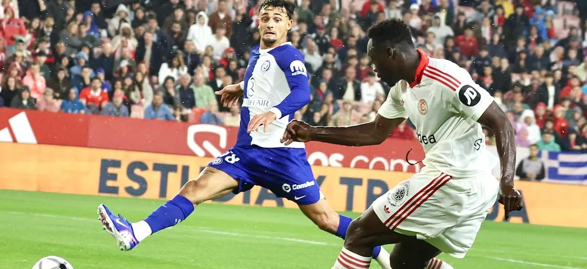 Con Alexis Sánchez en los minutos finales: el Sevilla logra un triunfo ante un alternativo Atlético de Madrid en LaLiga - La Tercera