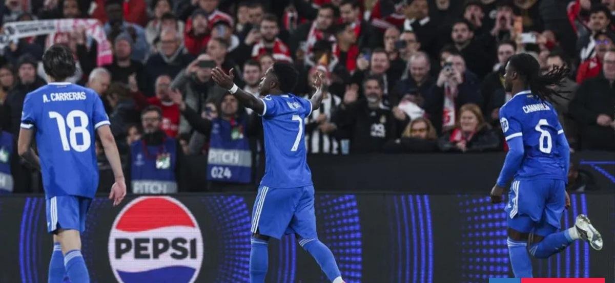 Podrían terminar expulsados: Benfica investiga a hinchas por insultos racistas a Vinícius en Champions