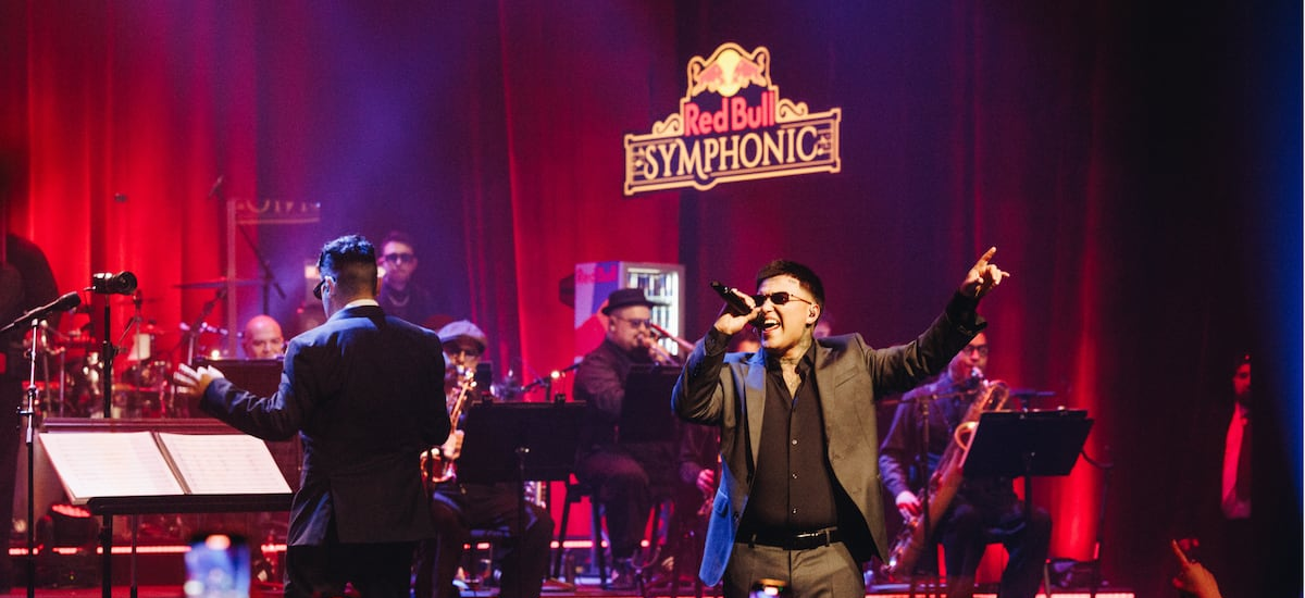 Estrenan documental del concierto sinfónico de Pablo Chill-E: así se preparó el histórico show