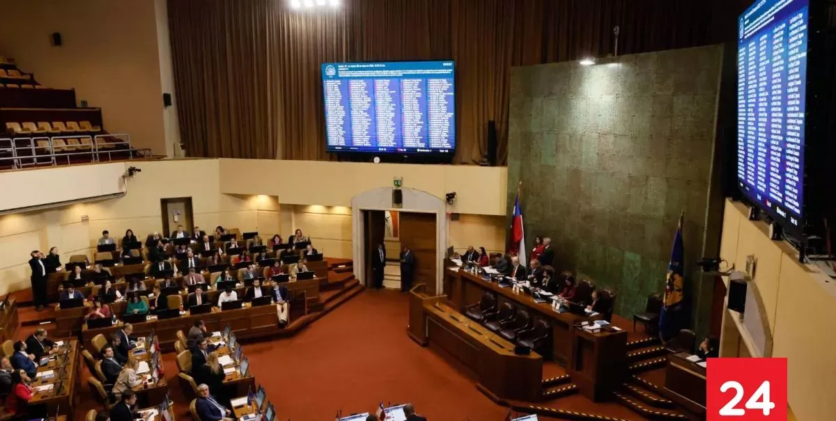 Cerca de mil indicaciones tensionan debate por Plan de Reconstrucción Nacional