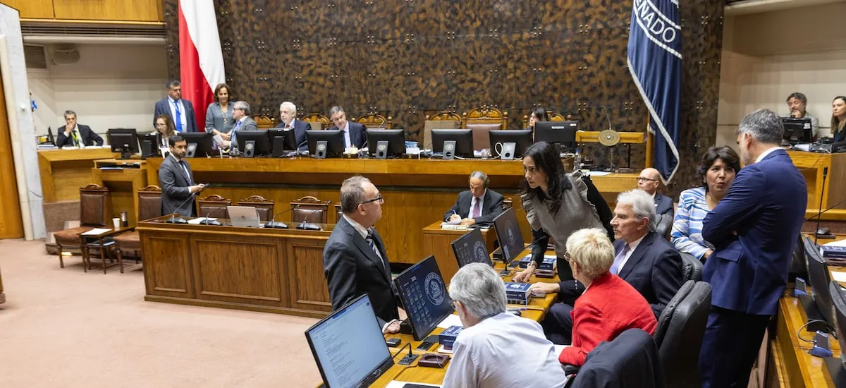 “Miseria política”, “Daño a mi honra”: el tenso inicio legislativo del Senado