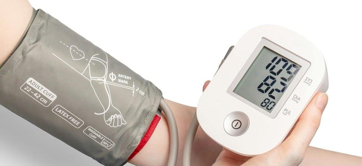 Cuánto ejercicio debes hacer en la semana para controlar la presión arterial, según un reciente estudio - La Tercera