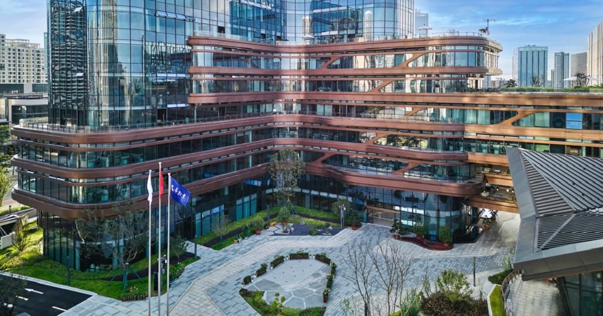 ¿El 1,25% o todo?: la interrogante que se abre con el anuncio de Tianqi de vender parte de sus acciones en SQM