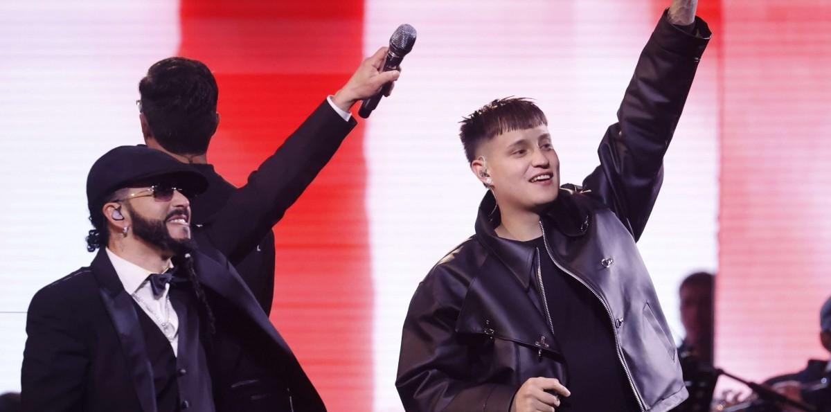 Se repitió el plato: Yandel invitó a Kidd Voodoo al Festival de Viña 2026 y cantaron juntos "Me Mareo"