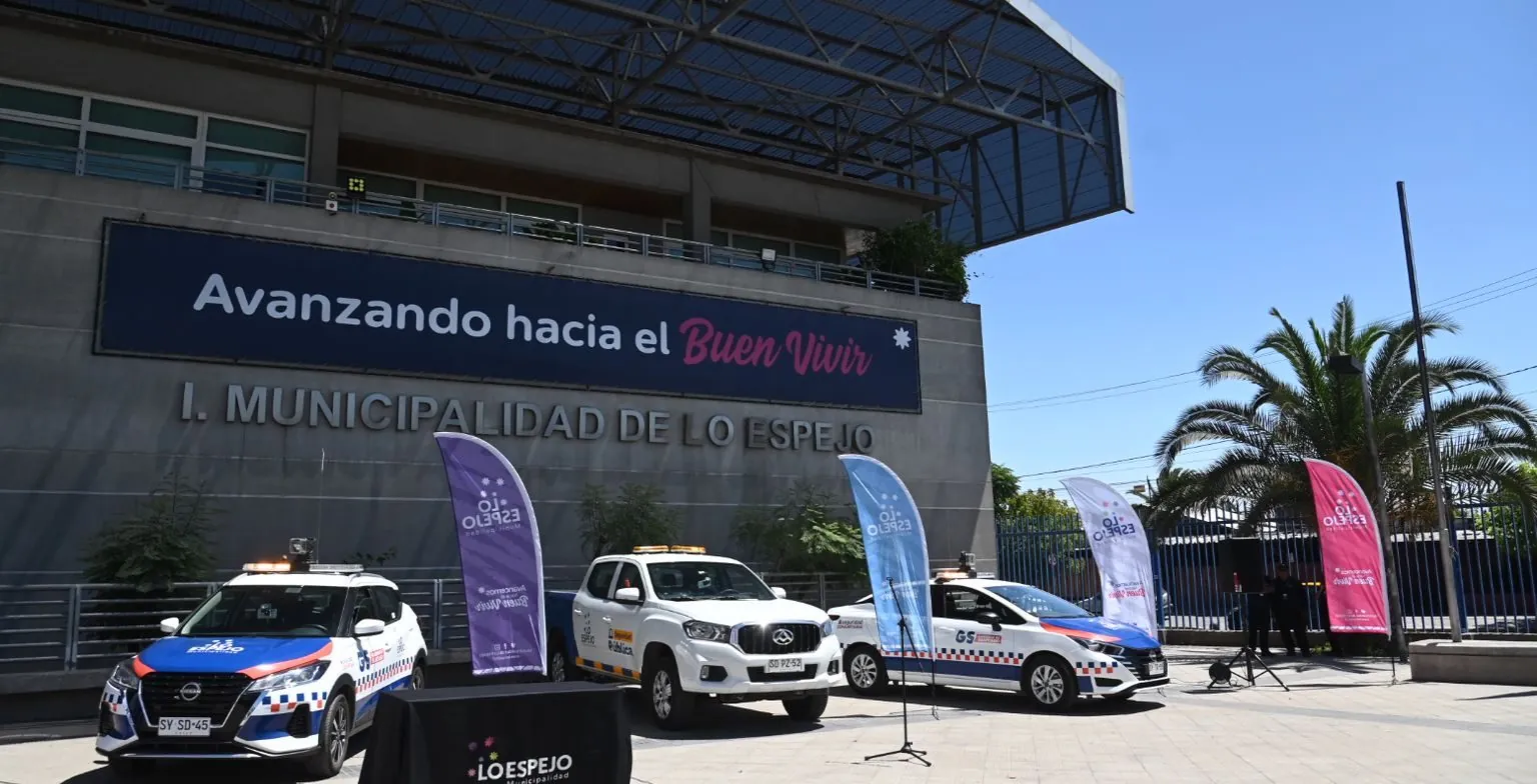 Caso licencias médicas: Municipalidad de Lo Espejo despide a 40 funcionarios tras informe de Contraloría