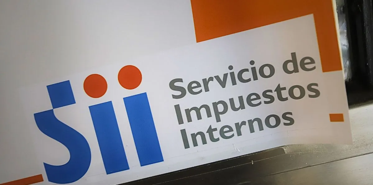 ¿Esperas devolución de impuestos del SII? Más de 1,3 millones ya tienen fecha de pago