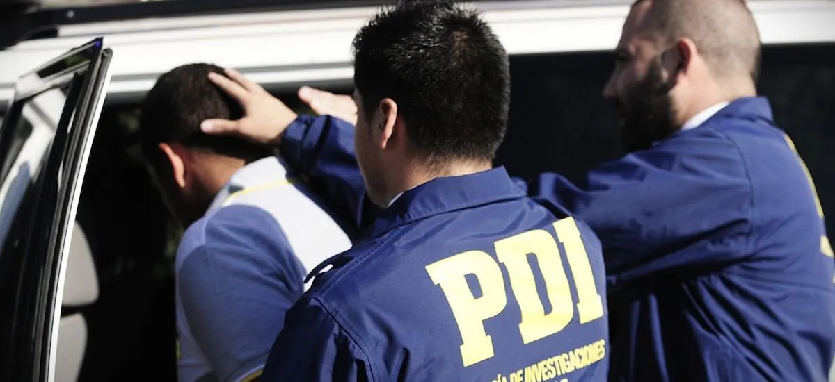 Detienen a sujeto que se hacía pasar por funcionario municipal para robar a adultos mayores en sus casas