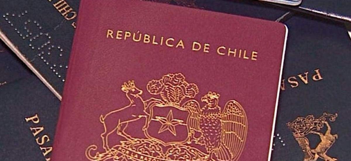 Corte de Costa Rica falla a favor de chileno al que negaron ingreso por dibujos que sobrina hizo en su pasaporte