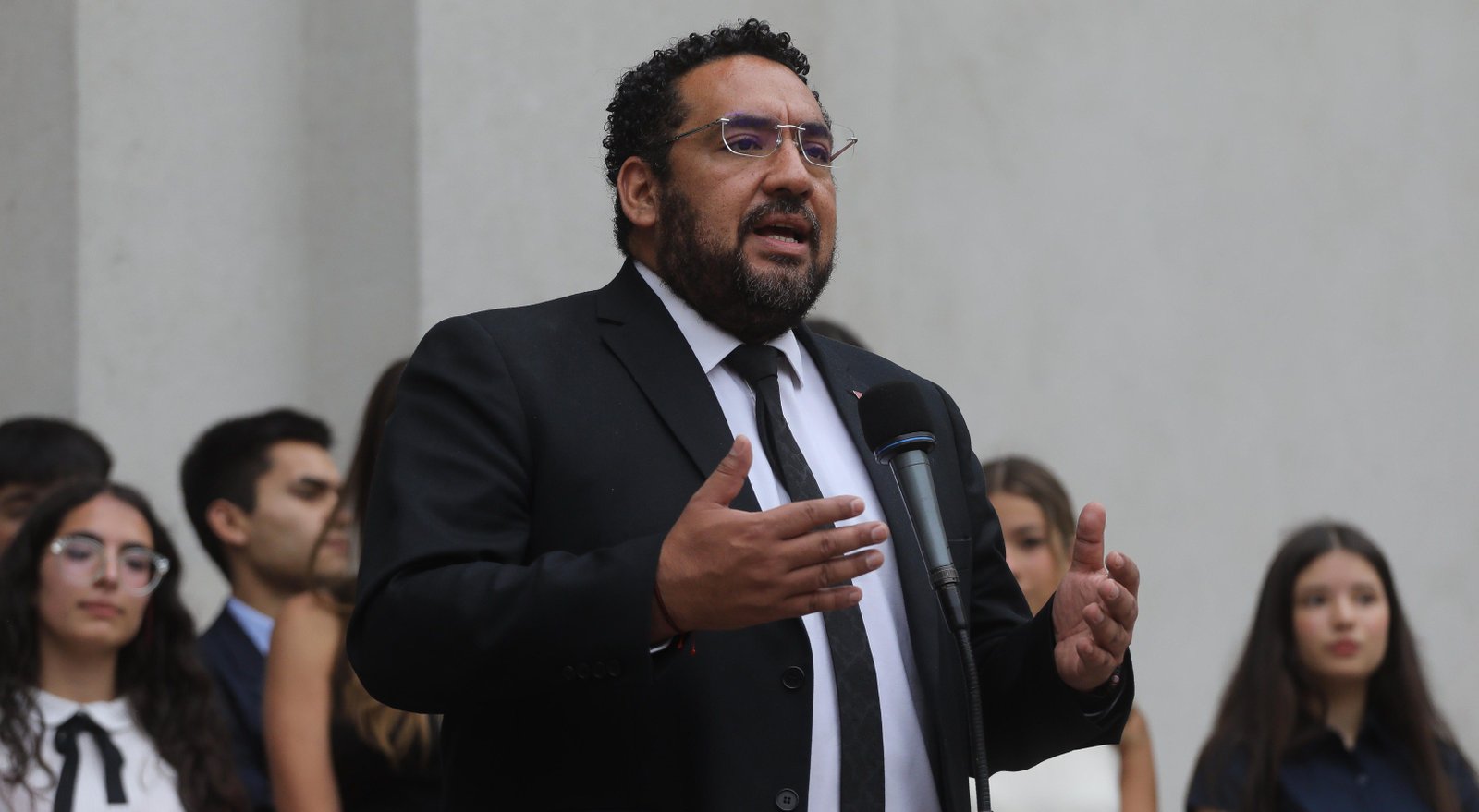“Ellos generaron la emergencia”: republicanos en picada contra Cataldo tras afirmar que el gobierno de Boric “ha sido de emergencia de verdad”
