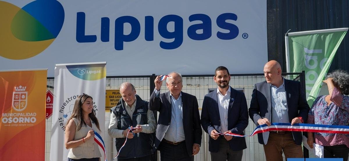 Tras problemas con fugas en cilindros: inauguran instalaciones de gas en Mercado Municipal de Osorno