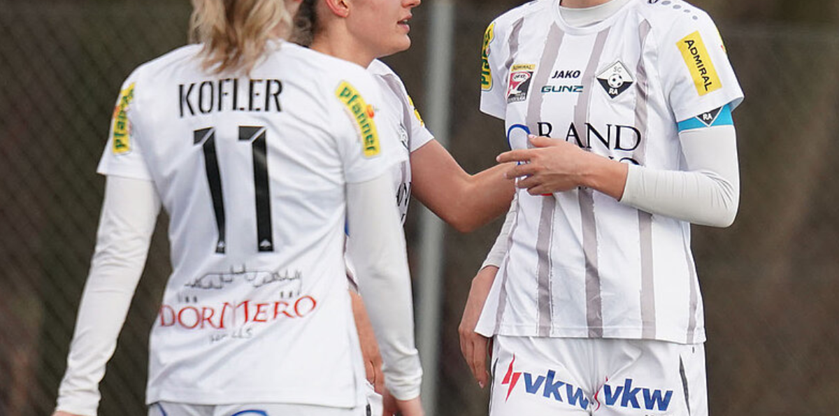 Exdirigente será juzgado en Austria por grabar a jugadoras en las duchas