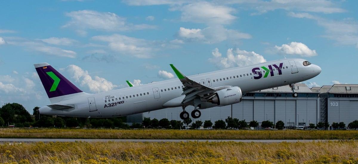 FNE inicia una investigación sobre la adquisición de Sky Airline por parte de la matriz de las aerolíneas Avianca y Gol