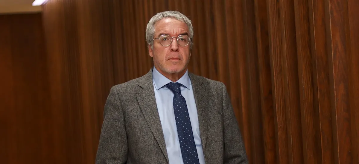Asociación de Diplomáticos de Carrera expresa preocupación por investigación contra embajador Zaliasnik por chats con Hermosilla