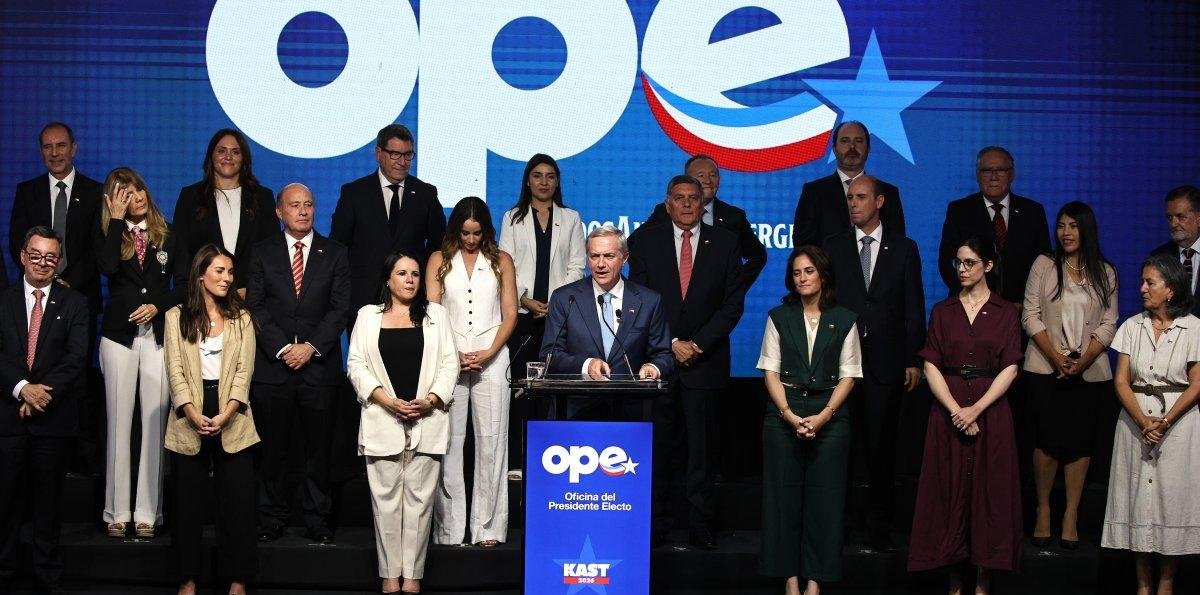 De Grange: El alza de 30 pesos del valor del Metro en 2019 fue un error