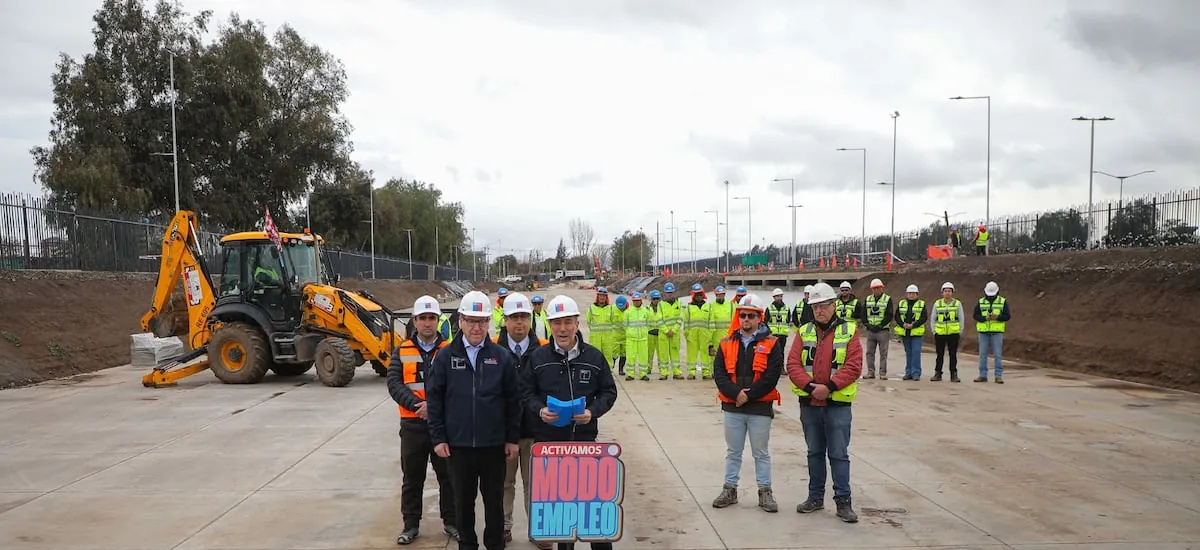 Cartera de inversión del MOP sumará US$ 15.000 millones para este gobierno: incluye líneas de Metro y ampliación del servicio de trenes