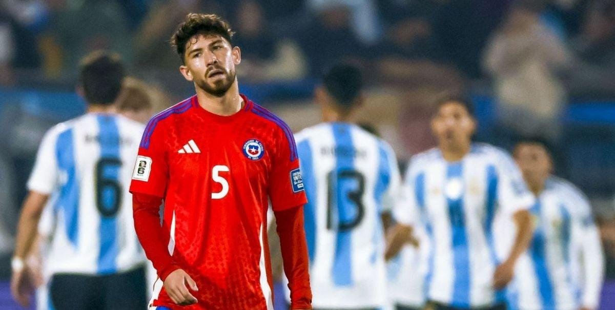 Podría perderse los partidos con La Roja: Así fue la dura lesión que sufrió Felipe Loyola en Argentina