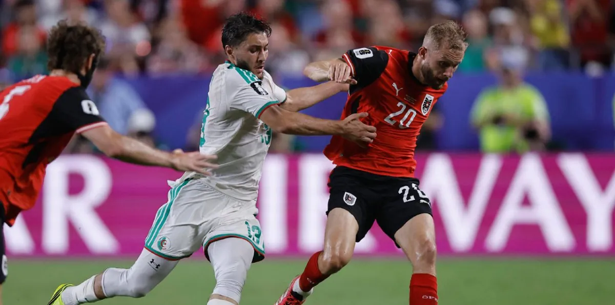 Austria y Argelia se quedaron con los dos últimos cupos a 16avos tras un frenético empate
