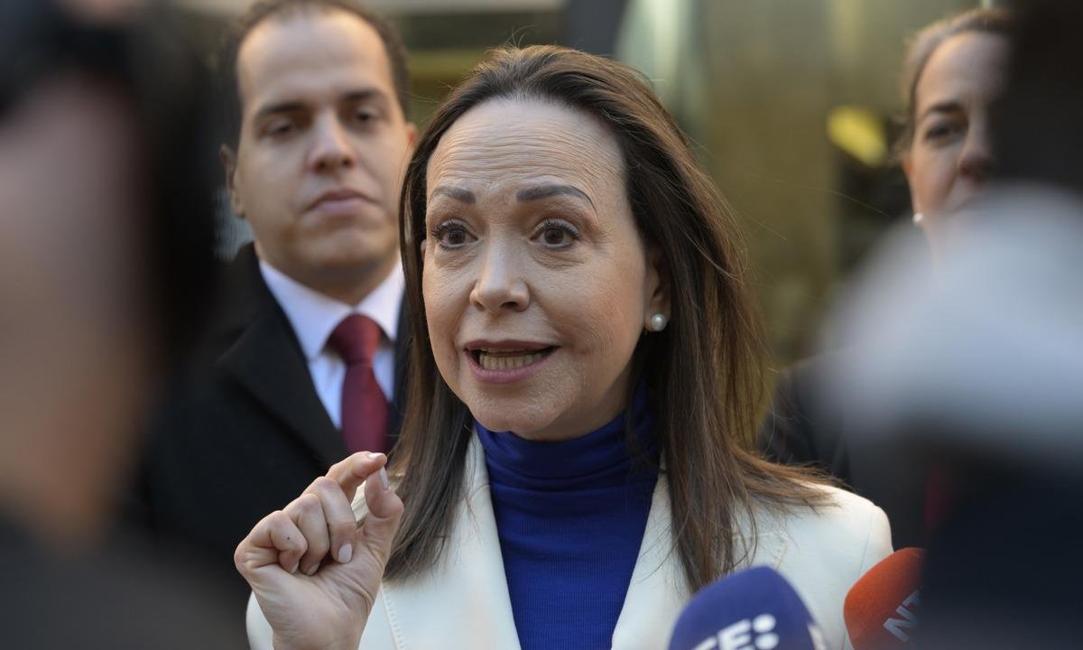 María Corina Machado vuelve a arremeter contra Delcy Rodríguez: “Forma parte de una estructura criminal”