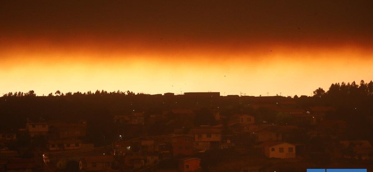 Alertan por temperaturas de sobre 37° y fuertes vientos para zona afectada por incendios en el Bío Bío