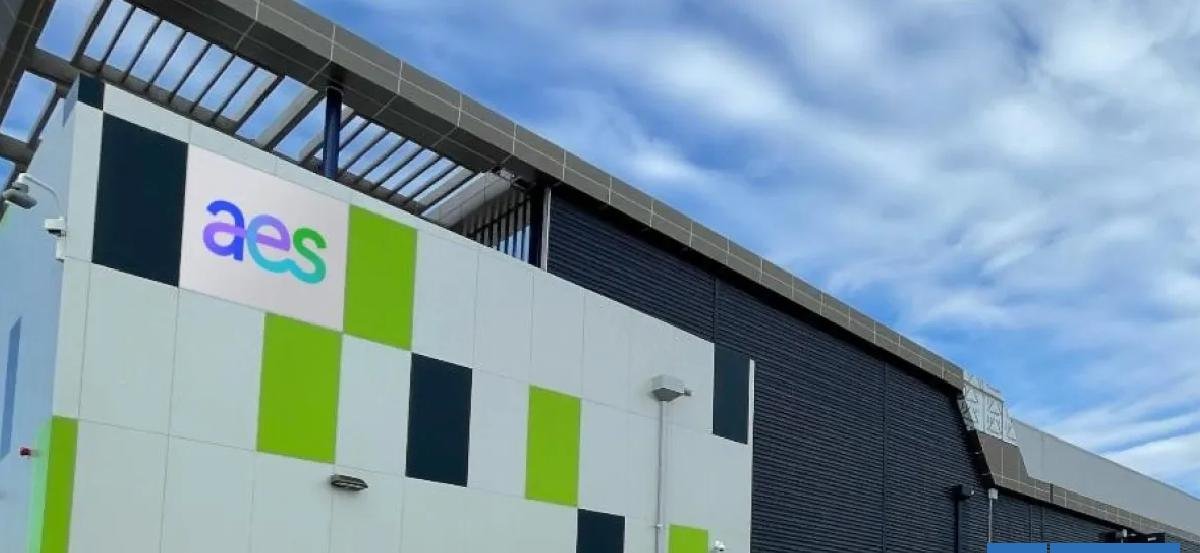 Consorcio que incluye a BlackRock comprará la estadounidense AES Corporation por US$10.700 millones