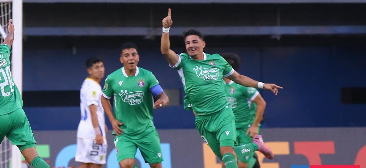 Audax Italiano supera con goleada a Universidad de Concepción y mete presión en la Liga de Primera
