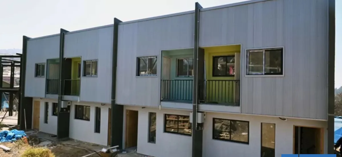 Constructora que levantó El Olivar defenderá ante tribunales casas que Poduje quiere demoler