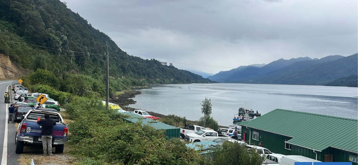Padre de desaparecido apunta a que tripulación descansaba cuando nave se hundió en Estuario Reloncaví