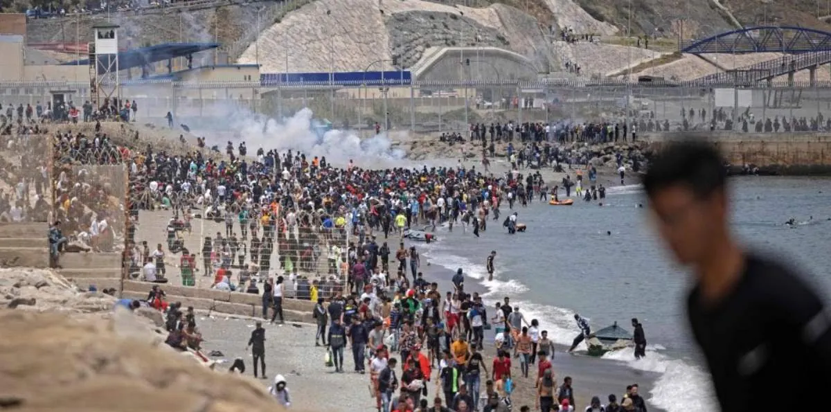 Italia restringe el libre tránsito con España mientras la crisis en Ceuta suma 43 muertos y 50 mil ingresos irregulares