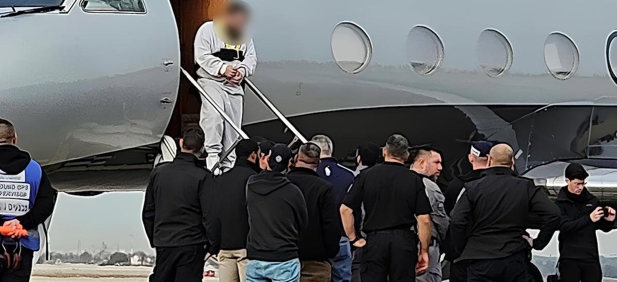 Aseguran que el ICE utilizó jet privado de amigo de Trump para deportar palestinos a Cisjordania