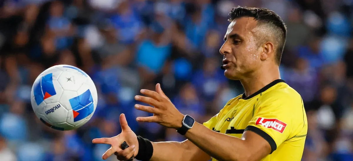 “Hizo todo para que Boca lo empate”: la prensa internacional arremete contra Piero Maza tras su arbitraje en la Sudamericana