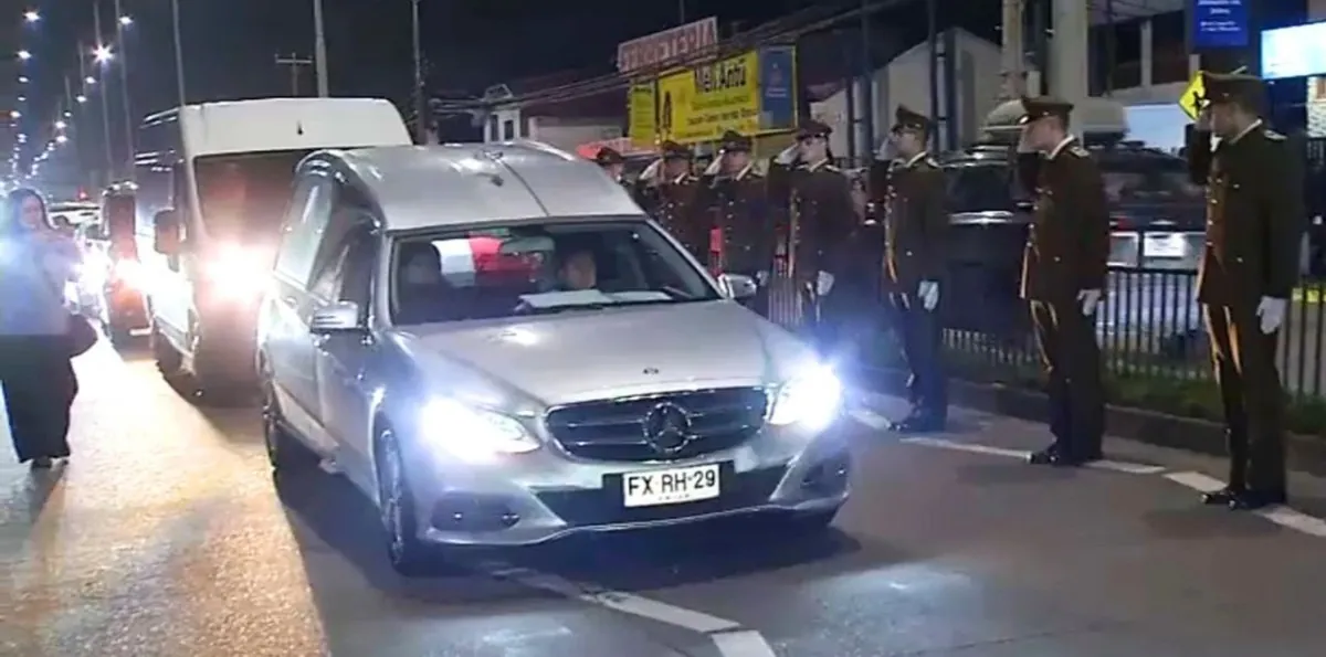 Con honores: Féretro del cabo 1° Marco Cosme llegó a Temuco tras su muerte en Los Ríos