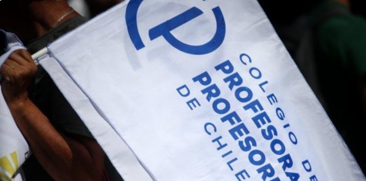 Publican Ley de Titularidad Docente que busca entregar estabilidad laboral a profesores
