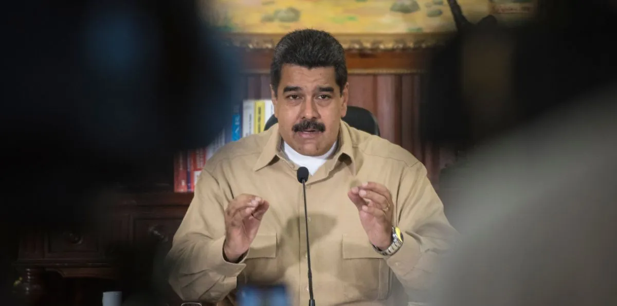 Juicio a Maduro: juez rechazó desestimar los cargos y cuestionó impedimento para que pague su defensa