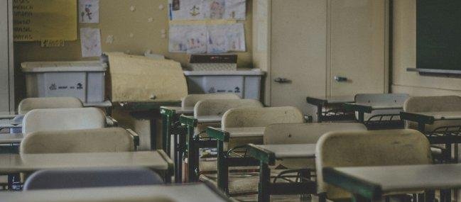 Lirquén: Esperan rápida reconstrucción de escuela destruida por incendios forestales