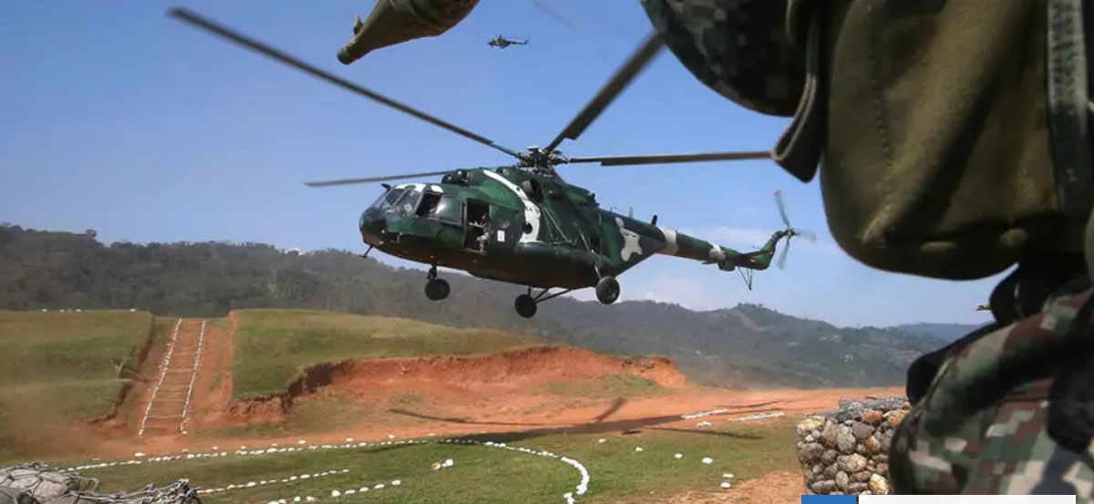 Mueren 15 personas en accidente de helicóptero militar en el sur de Perú