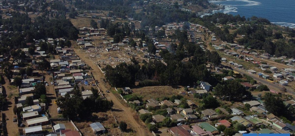 Sin incidentes: nueva demolición en megatoma de San Antonio interviene dos sectores de Cerro Centinela