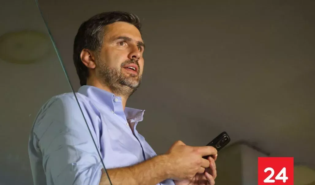 Kast designa 3 nuevos embajadores: Paulsen, exvocero de Matthei, a Reino Unido